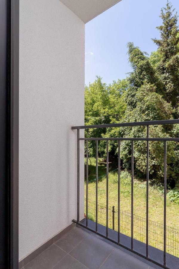 Modern Apartment Srodmiescie Krakow By Noclegi Renters Bagian luar foto