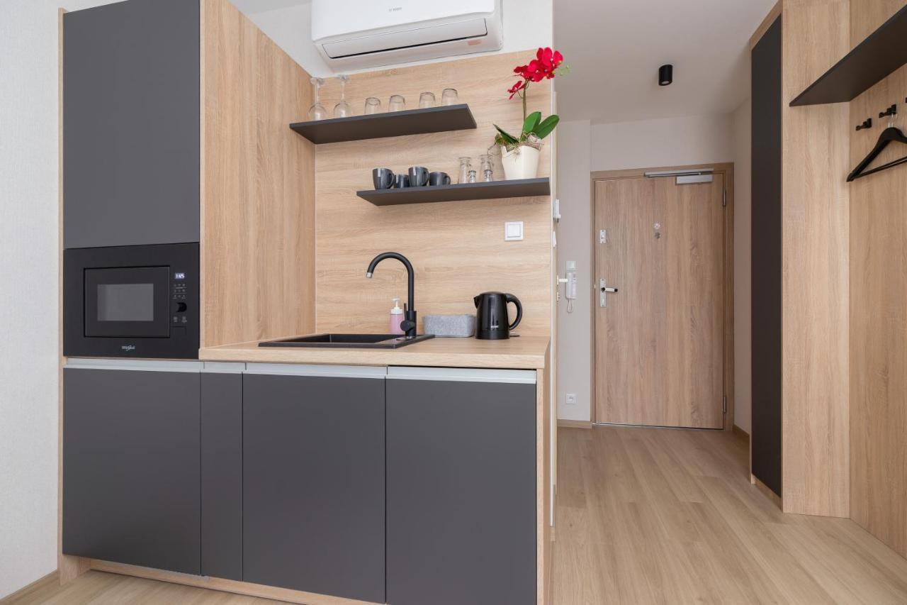 Modern Apartment Srodmiescie Krakow By Noclegi Renters Bagian luar foto