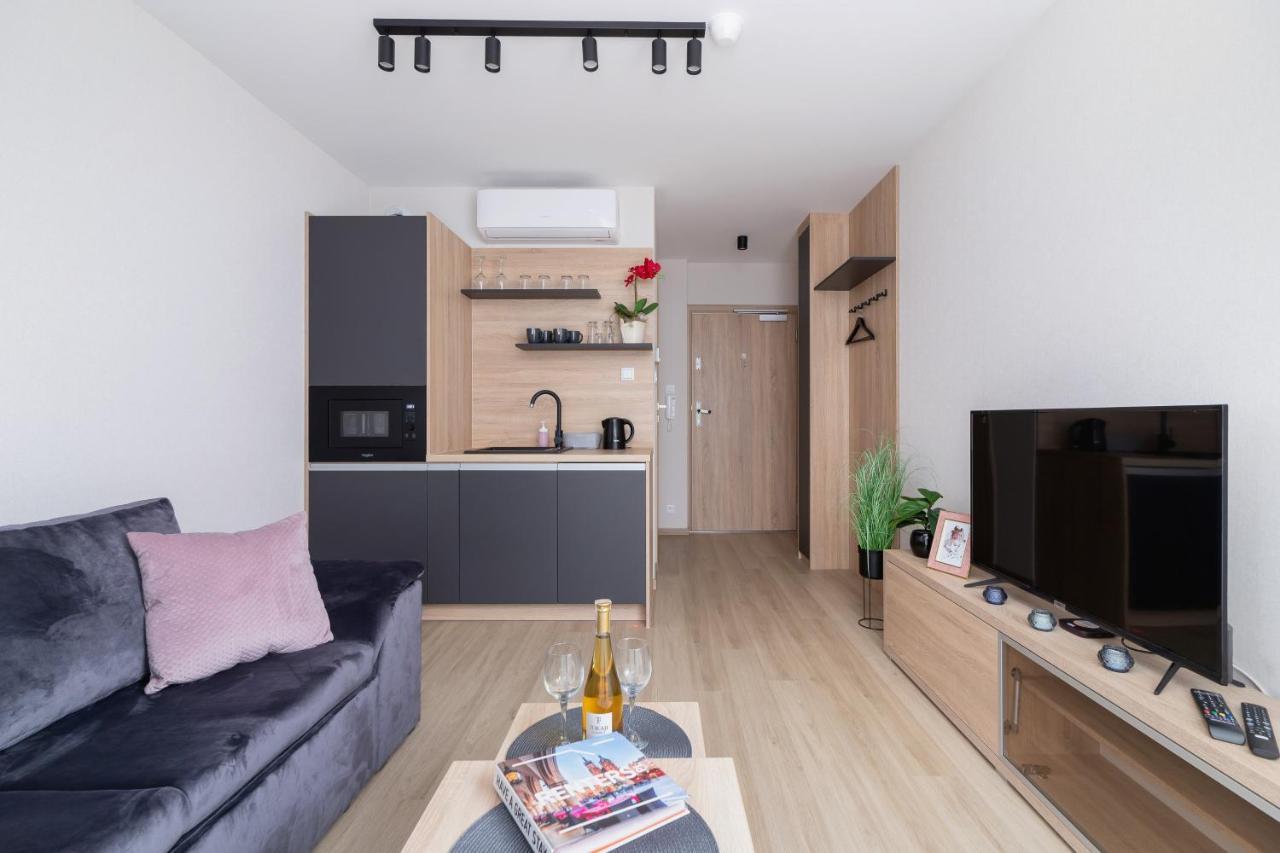 Modern Apartment Srodmiescie Krakow By Noclegi Renters Bagian luar foto