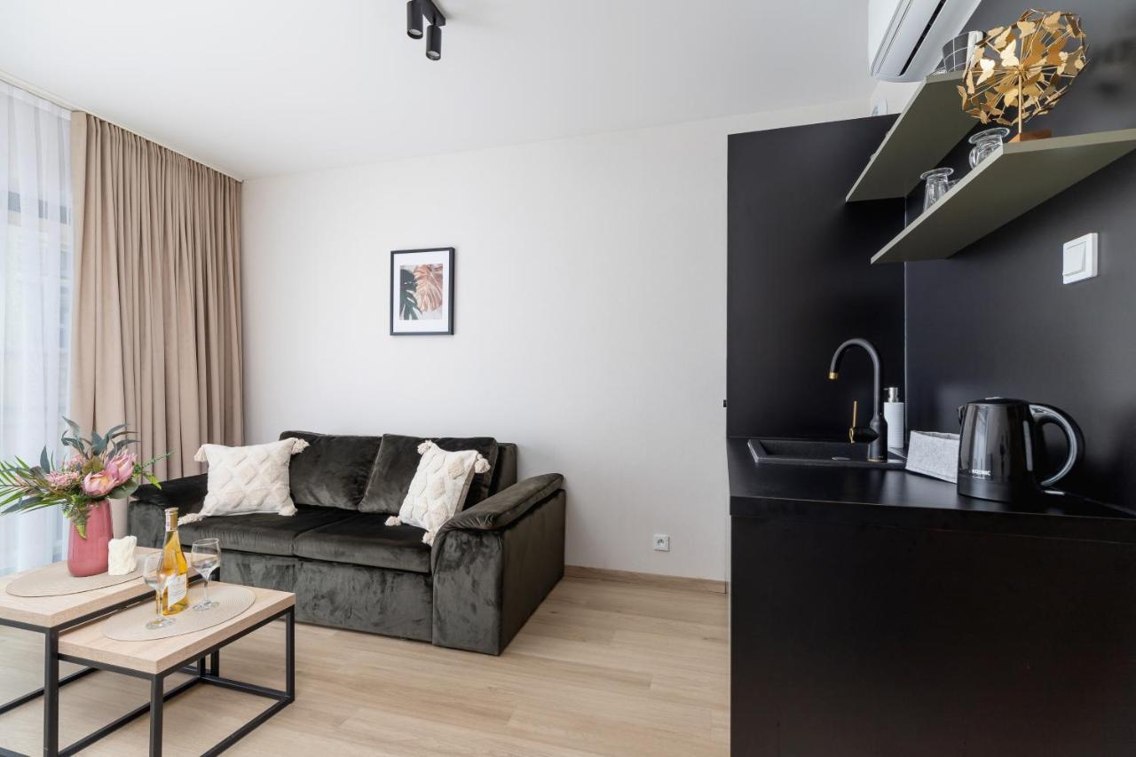 Modern Apartment Srodmiescie Krakow By Noclegi Renters Bagian luar foto