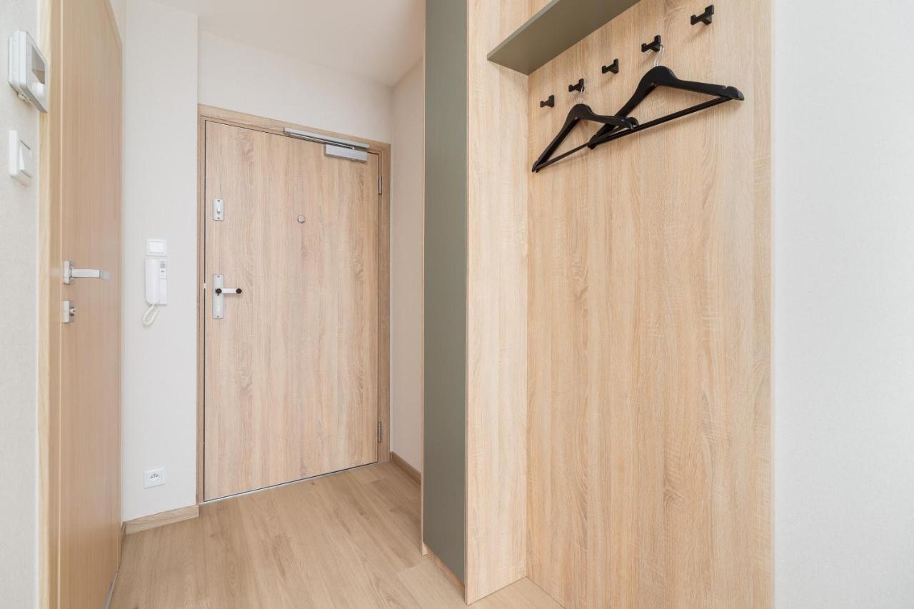 Modern Apartment Srodmiescie Krakow By Noclegi Renters Bagian luar foto